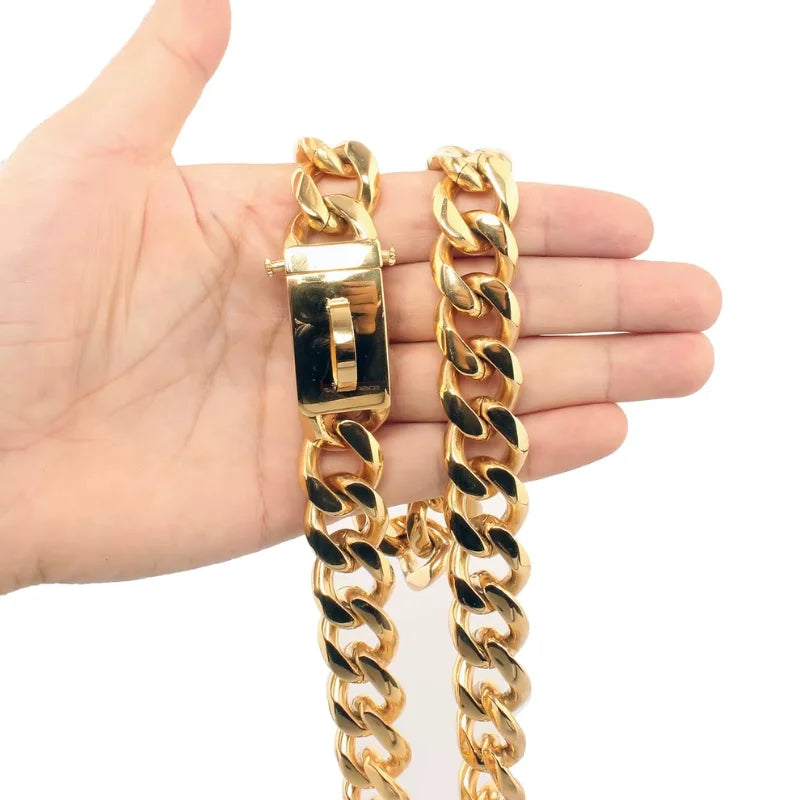 Dog Collar Ascot Cuban Link Bold Style, Solid Steel