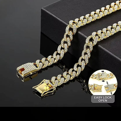 Dog-Collars-Lumy-Luxury-Gold_Jewellery-details